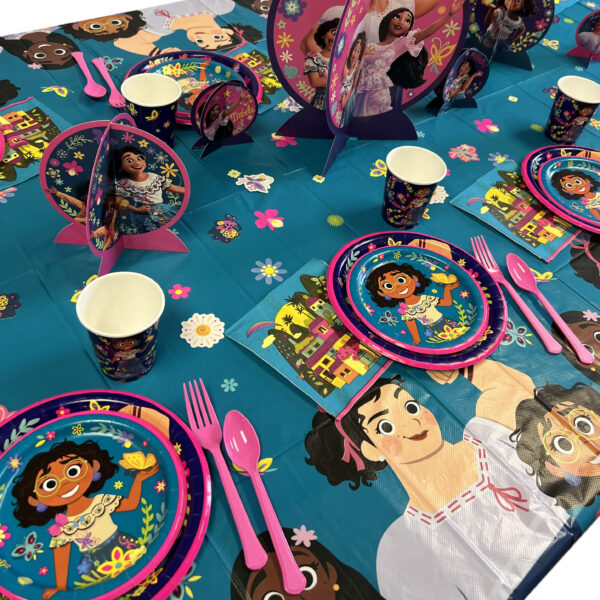 Disney Encanto 9in Plates - 8 Plates/Pack or 96 Plates/Case - Image 3