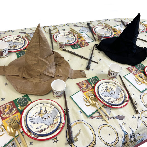 Harry Potter Plastic Table Cover - 1 Table Cover or 12/Case - Image 2