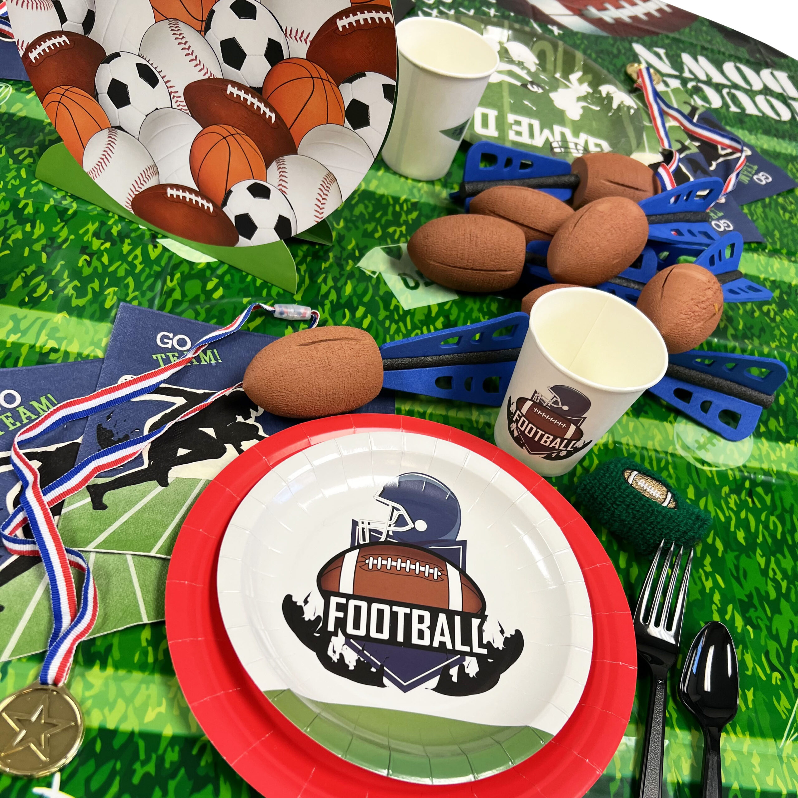 Football Gameday 9oz Cup - 8 Cups - Image 2