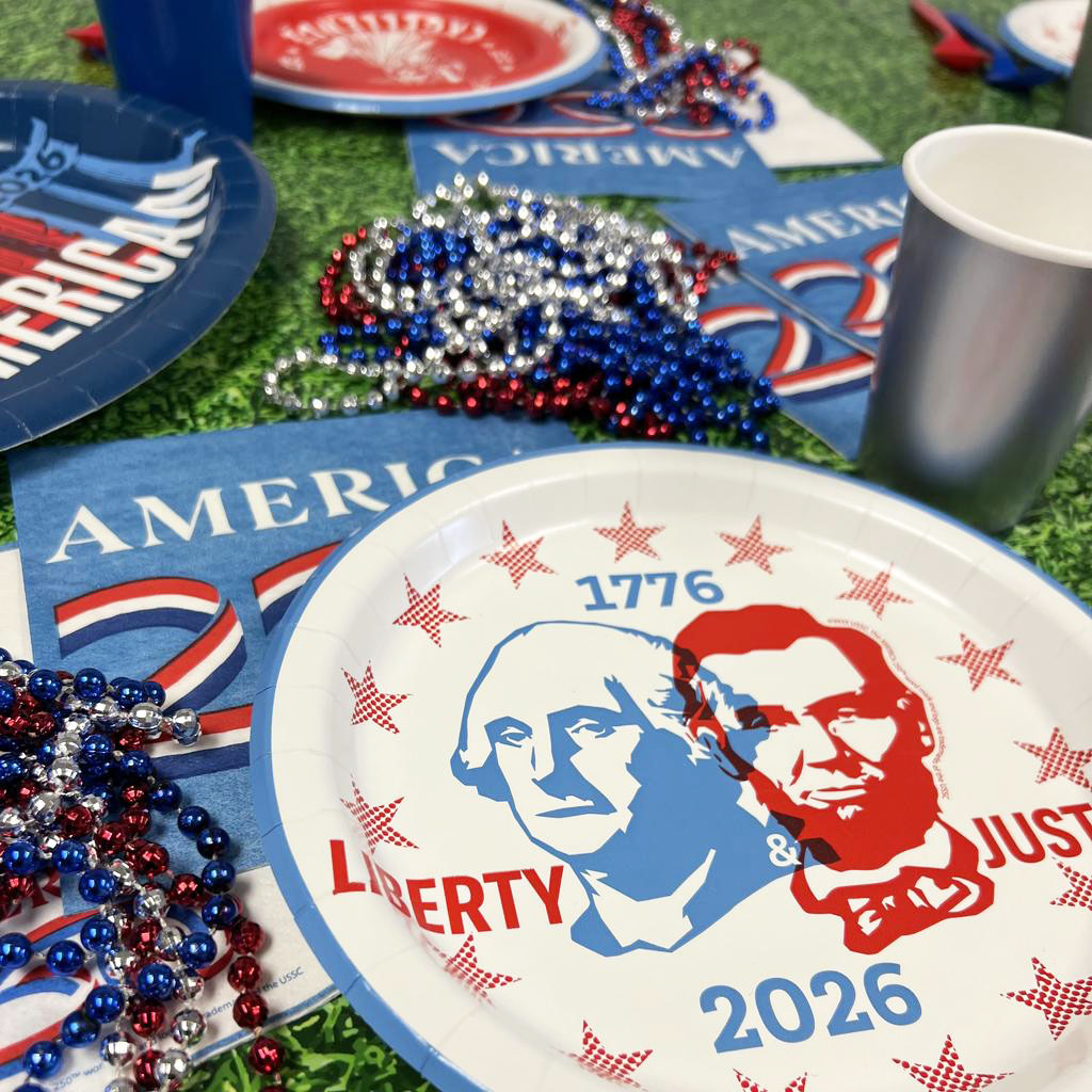 America's 250th 9" Plates - 8 Plates/Pack or 96 Plates/Case - Image 2